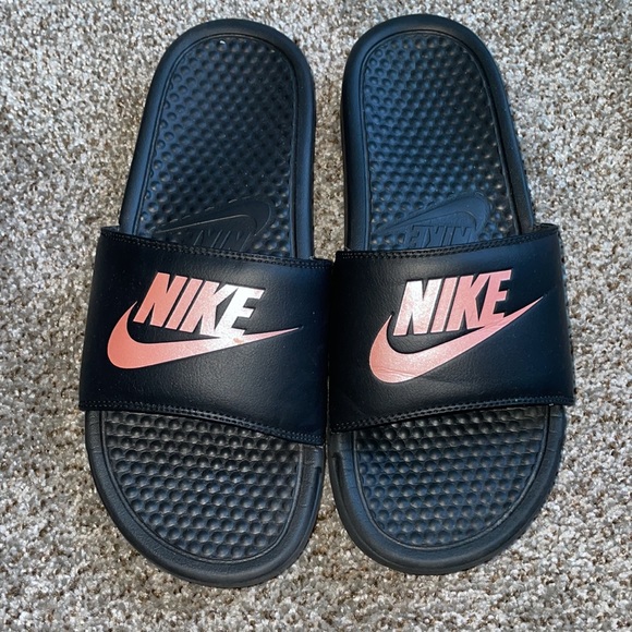 Nike slides - Picture 2 of 5